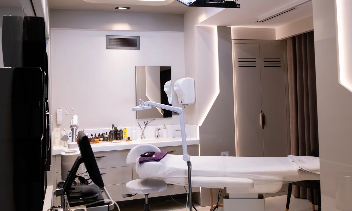 Ambiente real de uma clínica de estética